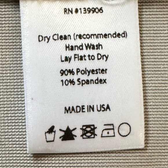 Ripley Rader Ladylike Velvet Crop Top - Size 3 (M/L) - Picture 8 of 10